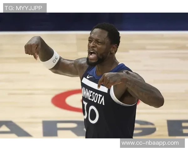 兰德尔半场表现出色9投6中助力球队三分球命中率高达667