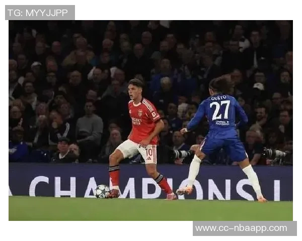 罗马与西汉姆联争夺本菲卡边锋谢尔德鲁普的转会机会